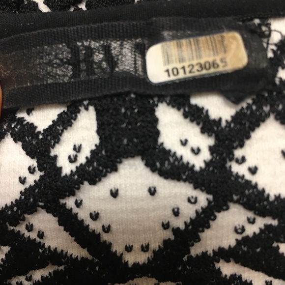 RVN Black White Jacquard BodyCon Knit Dress - Picture 5 of 9